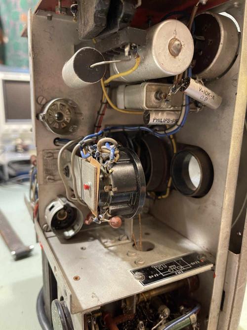 gm4144-tubesockets-wereboar.jpg