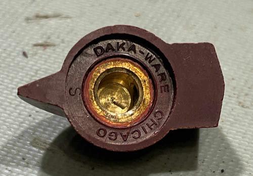 silvertone634-knob-wereboar.jpg